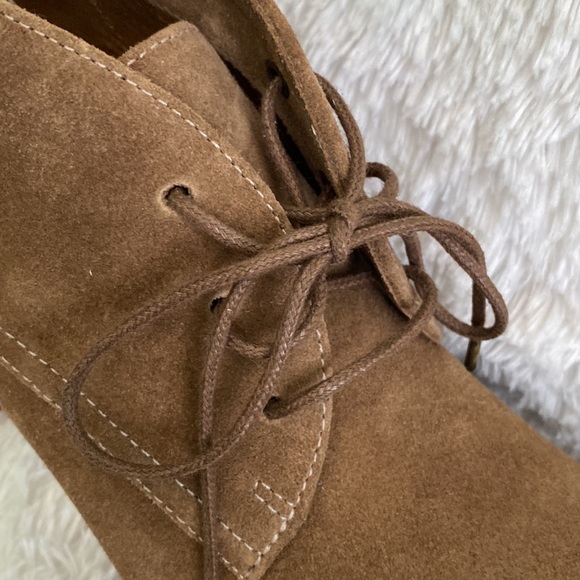 Johnston and Murphy, Alayna style lace up heeled booties size 9 - Picture 10 of 11